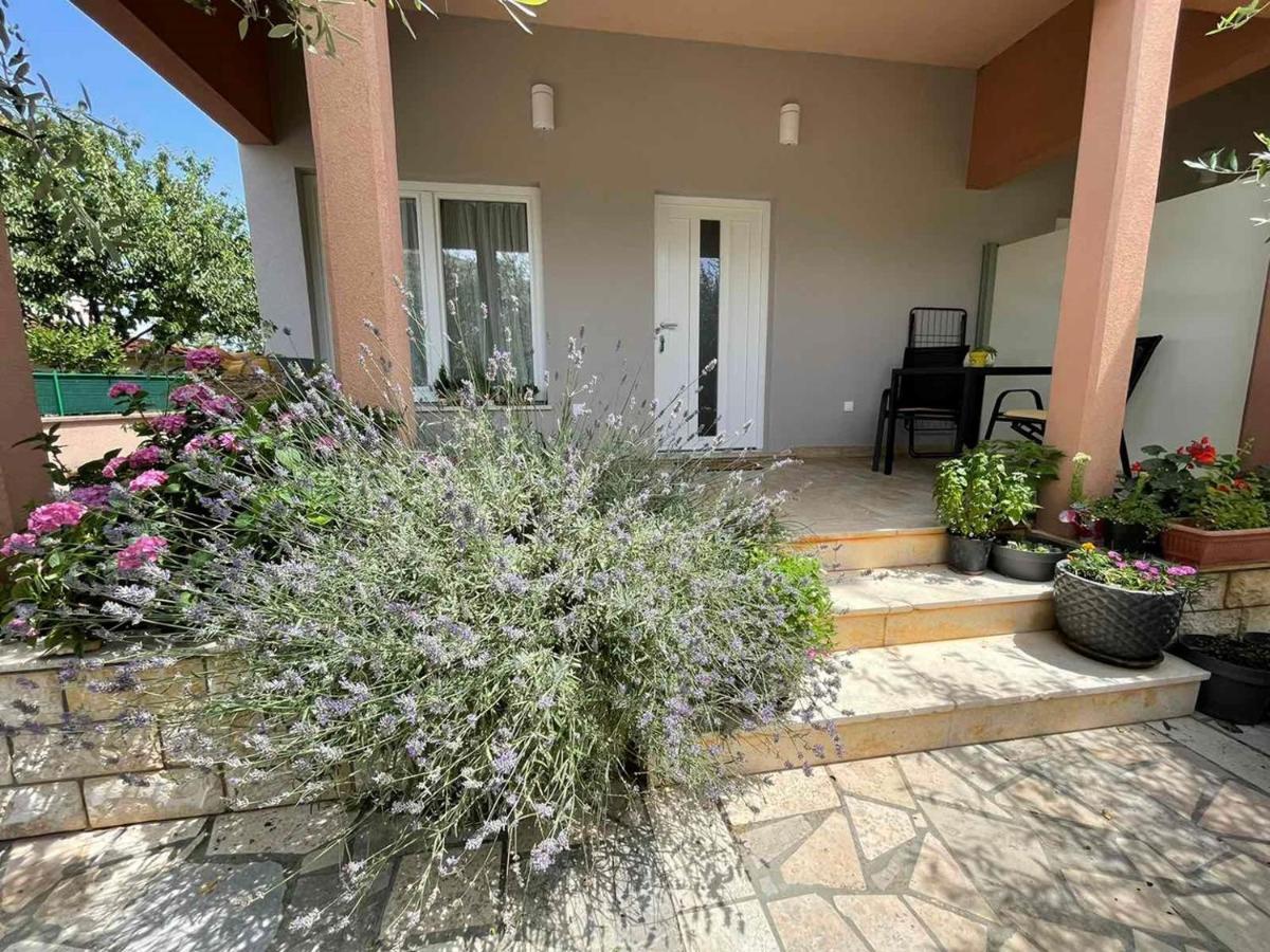 Runa With Terrace Porec Luaran gambar